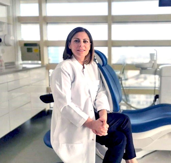 Dr. Aline Saade au travail
